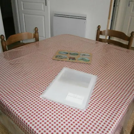 Maison Ossature Bois شاليه لا بوربول