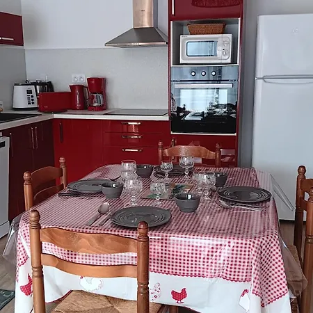 Maison Ossature Bois בקתה