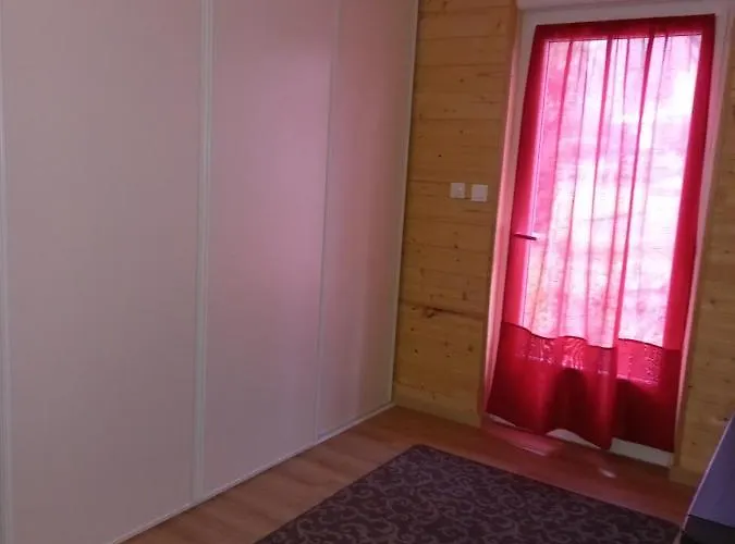 Maison Ossature Bois Ла-Бурбуль