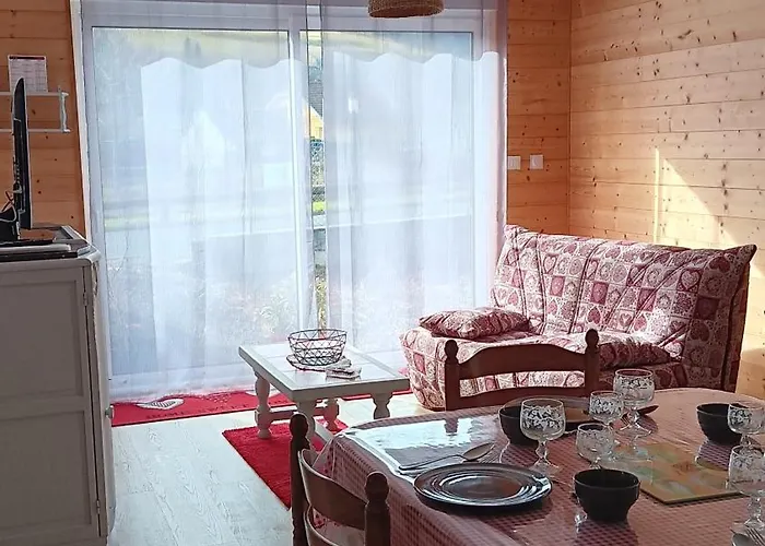 Maison Ossature Bois * Ла-Бурбуль